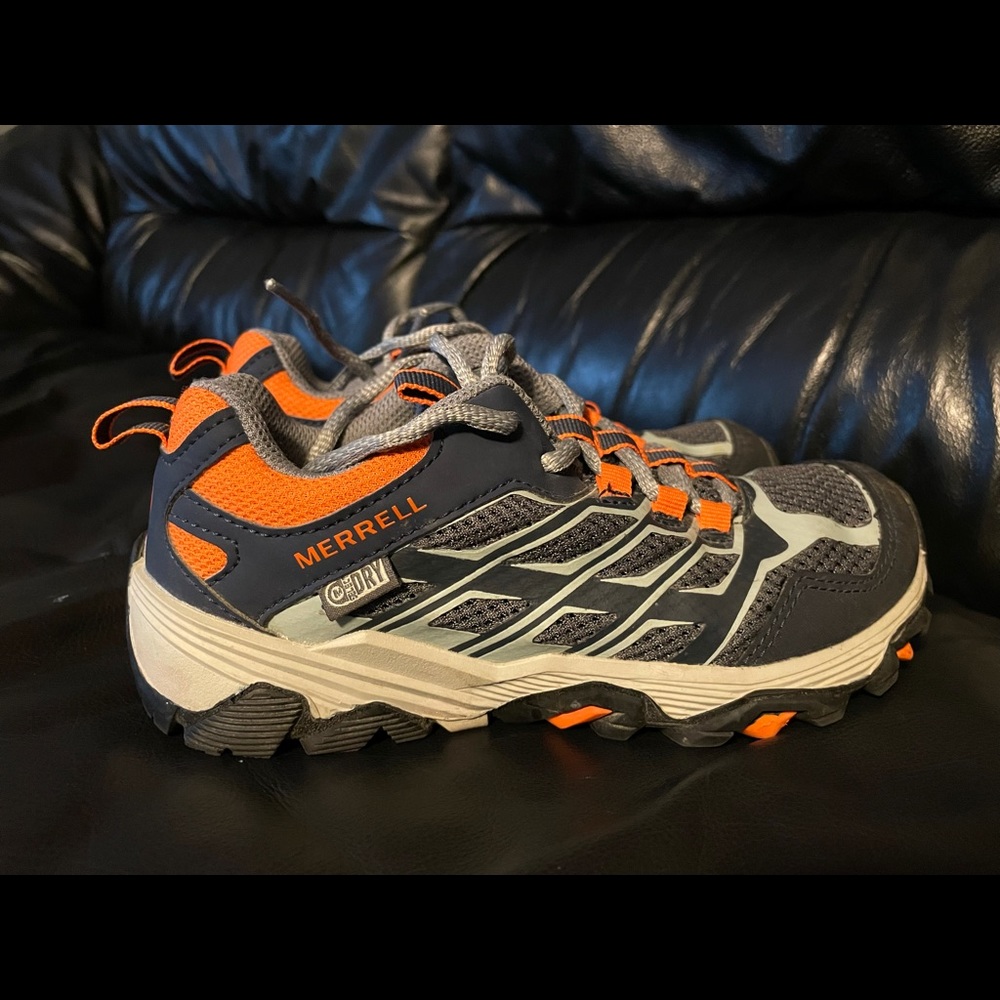 Merrell size 13 boys  hiking shoes